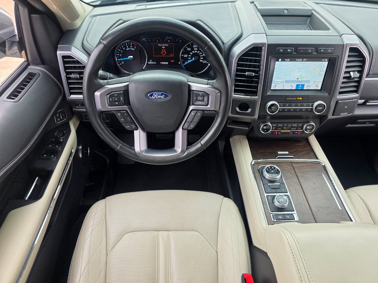 Used 2019 Ford Expedition Platinum image 14