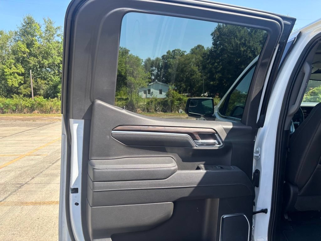 Used 2025 GMC Sierra 1500 SLT w/ SLT Premium Package AWD/4WD image 14