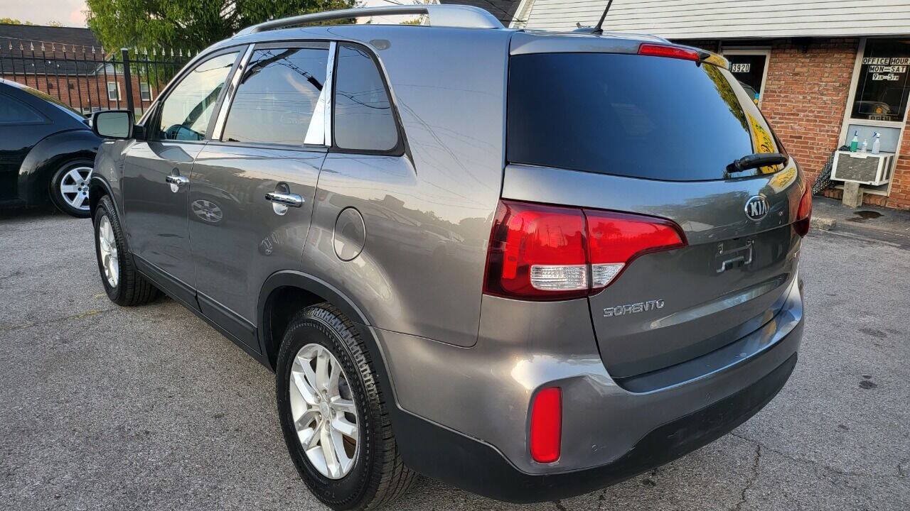 Used 2014 Kia Sorento LX w/ Touring Package (LX) FWD image 6