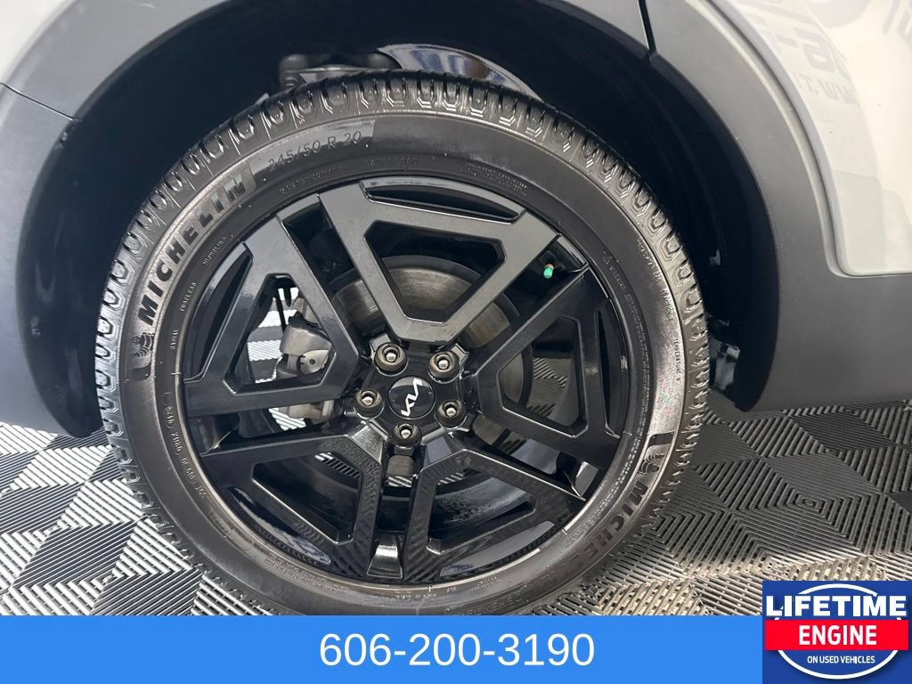 Used 2023 Kia Telluride SX X-Line AWD/4WD image 7