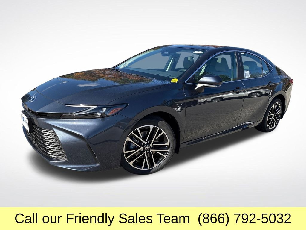 New 2026 Toyota Camry XLE w/ Premium Package