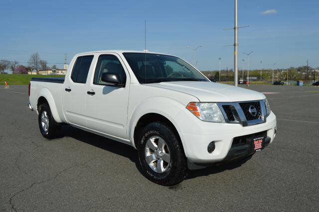 Used 2013 Nissan Frontier SV AWD/4WD image 4