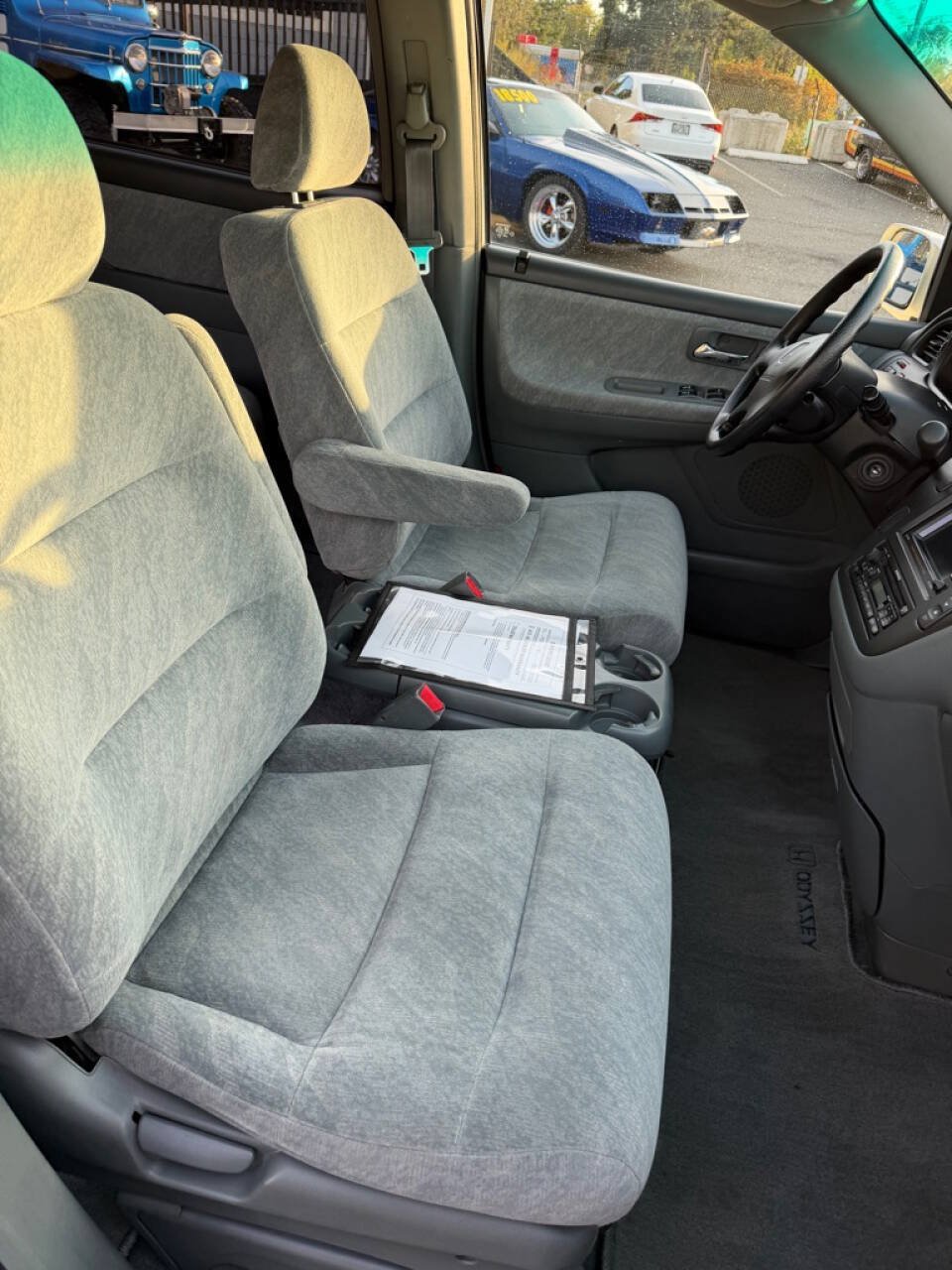 Used 2000 Honda Odyssey EX image 16