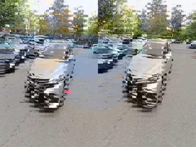 Used 2023 Toyota Camry SE