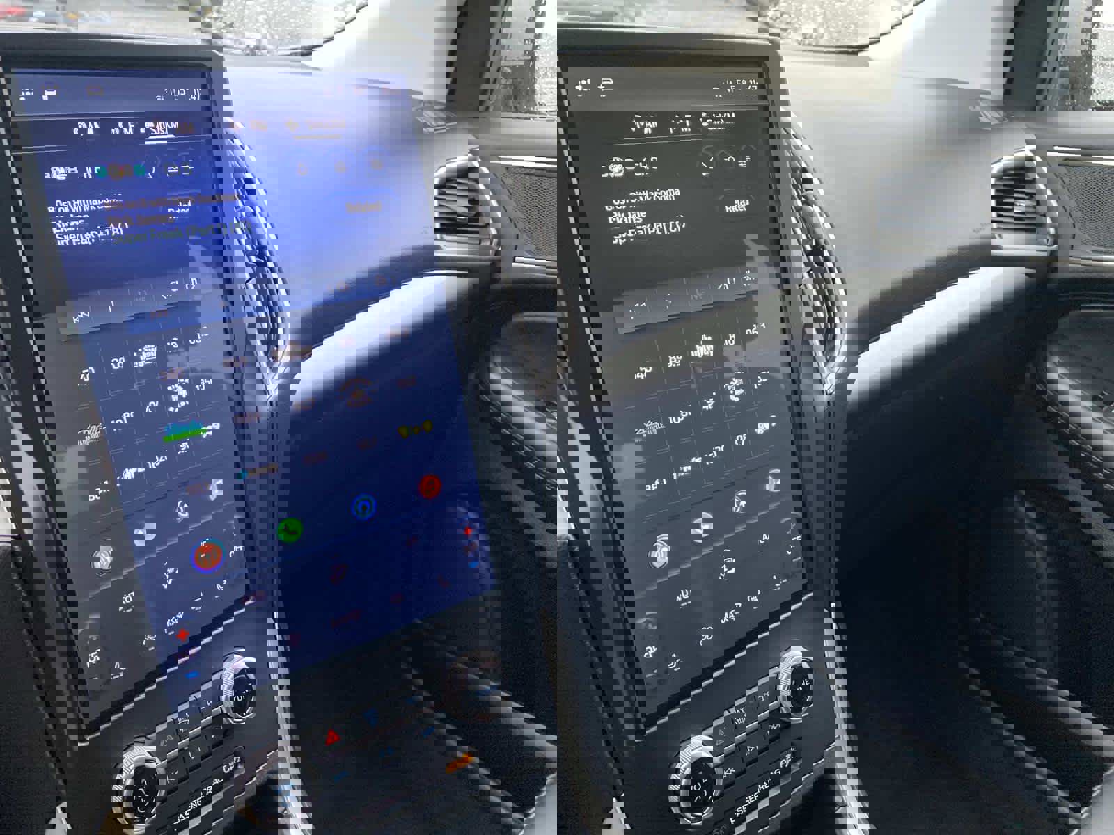 Used 2024 Ford Edge SEL image 29