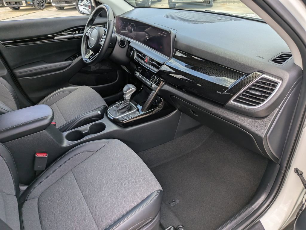 Certified 2024 Kia Seltos X-Line AWD/4WD image 13