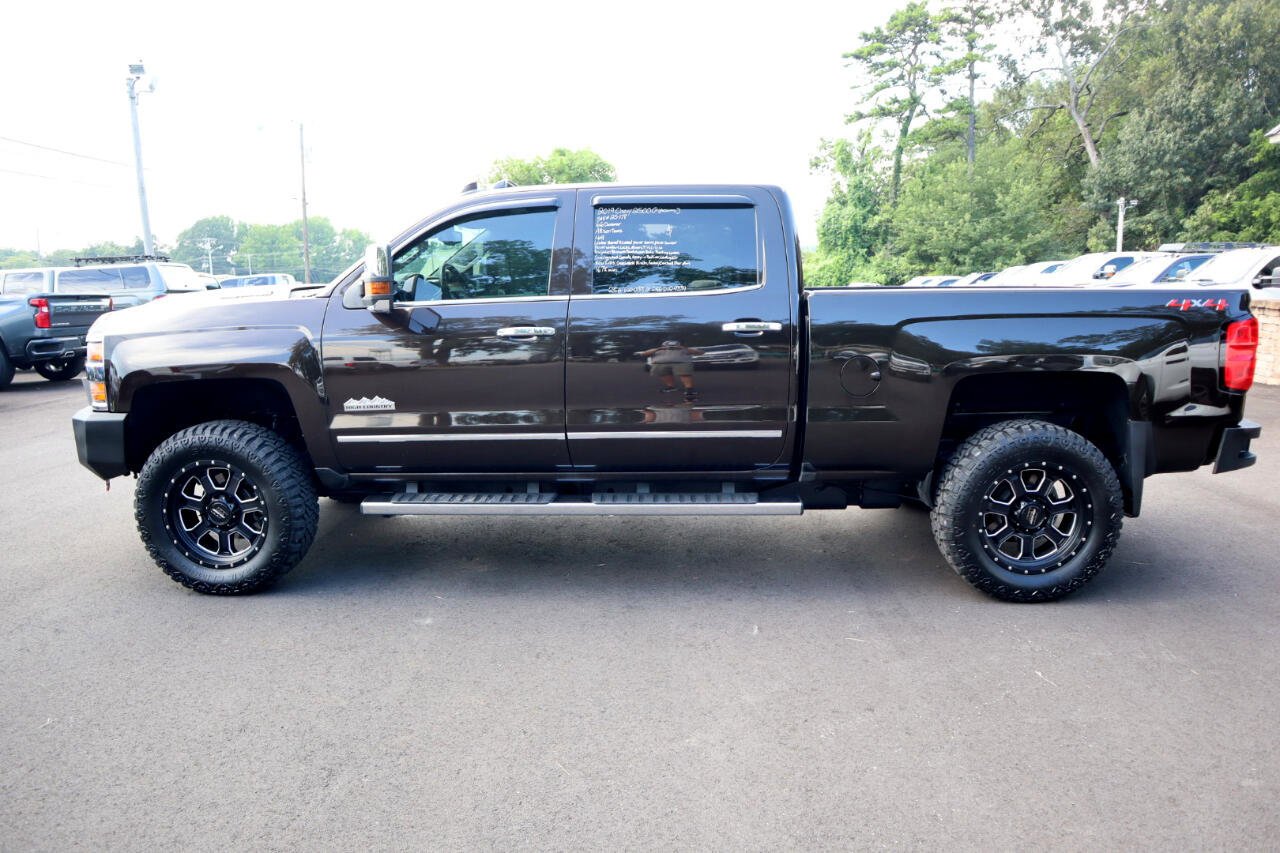 Used 2019 Chevrolet Silverado 2500 High Country w/ Duramax Plus Package image 6