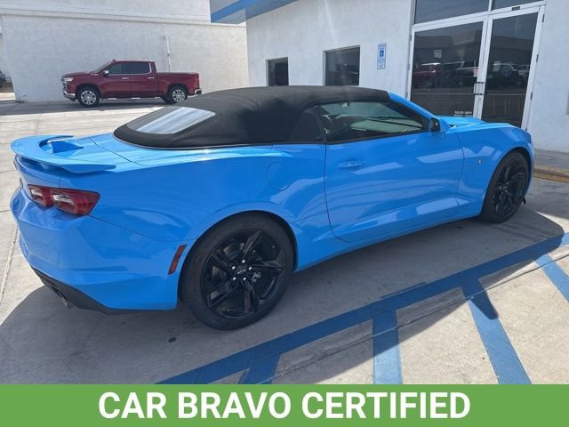 Used 2022 Chevrolet Camaro LT w/ Technology Package RWD image 2