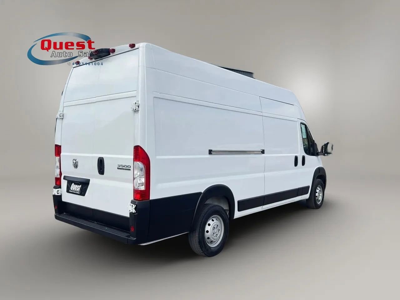 Used 2023 RAM ProMaster 3500 w/ Lane Management Group FWD image 3