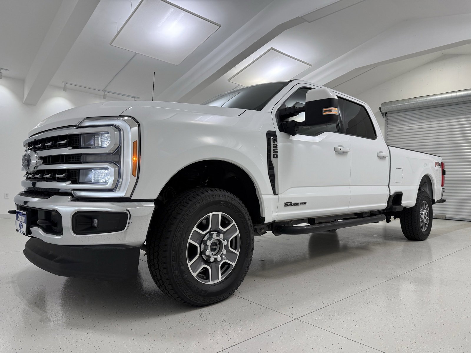 Used 2023 Ford F250 Lariat w/ FX4 Off-Road Package image 4