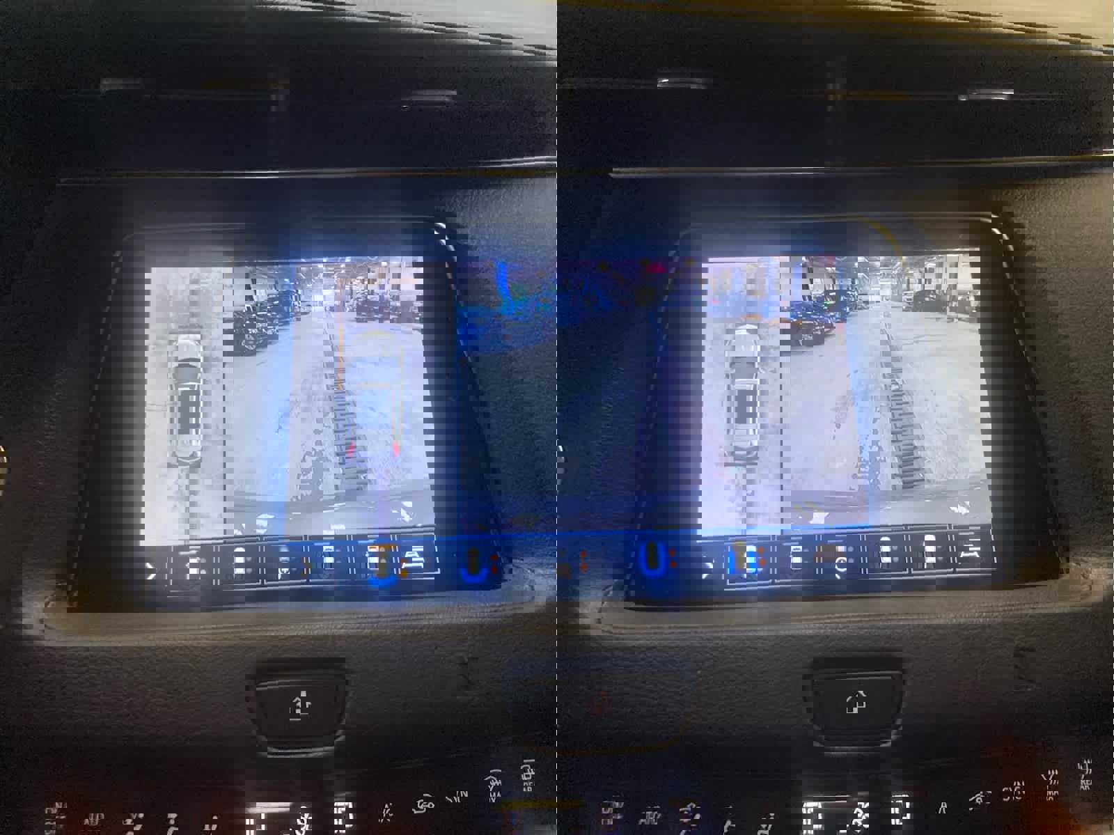 Used 2020 Cadillac XT4 Premium Luxury image 29