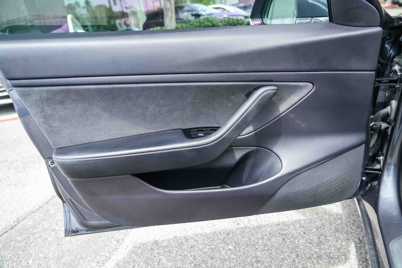 Used 2020 Tesla Model 3 Long Range AWD/4WD image 20
