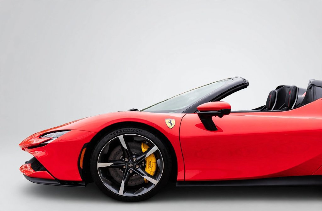 Certified 2024 Ferrari SF90 Spider AWD/4WD image 29