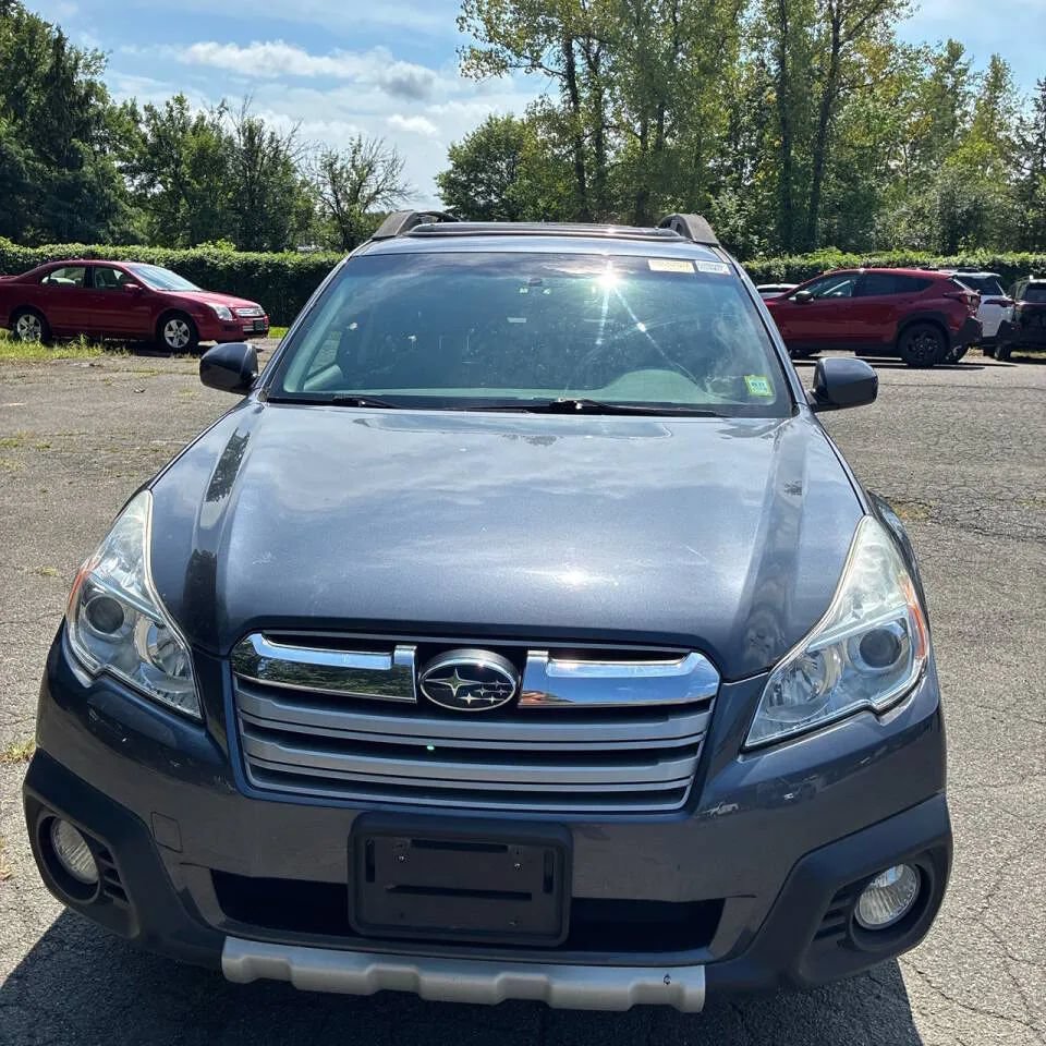 Used 2014 Subaru Outback 2.5i Limited AWD/4WD image 25