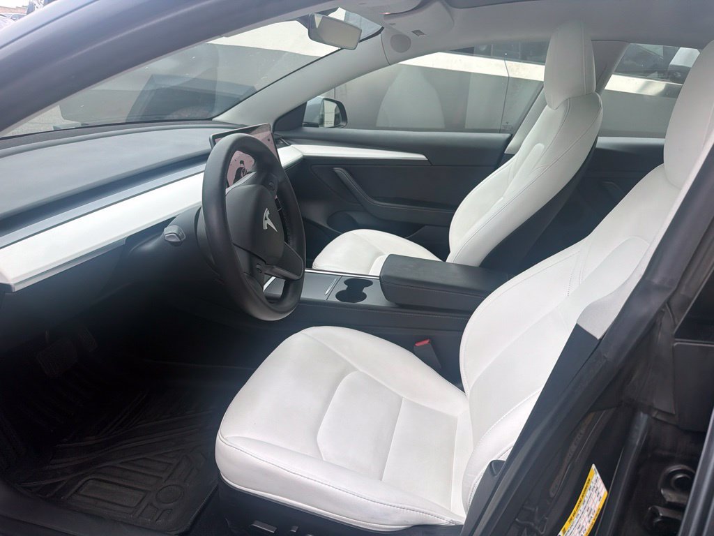 Used 2023 Tesla Model 3 Standard Range RWD image 7