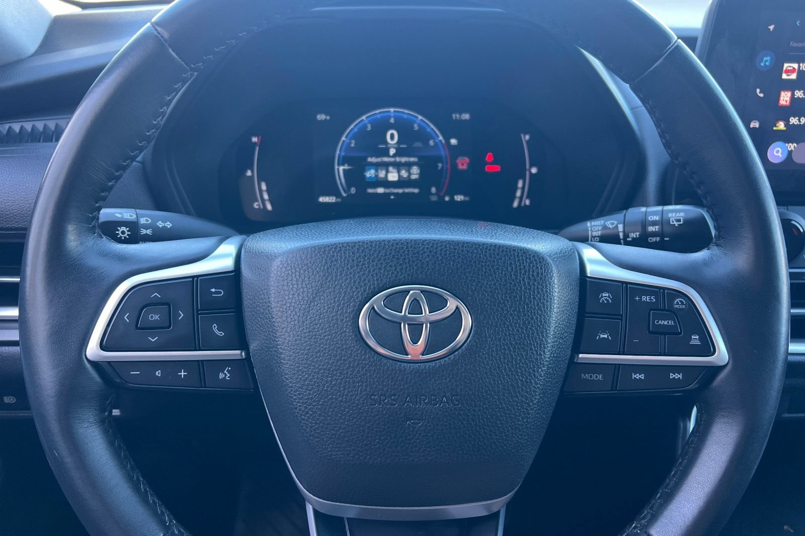 Used 2024 Toyota Grand Highlander AWD image 21