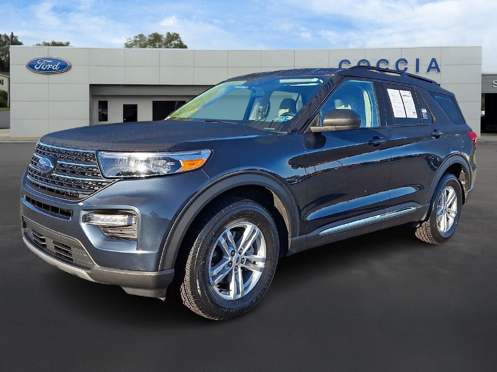 Certified 2023 Ford Explorer XLT w/ Equipment Group 202A