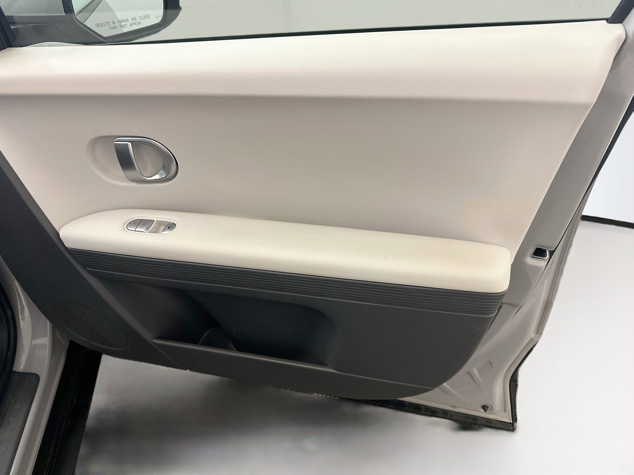 Used 2024 Hyundai Ioniq 5 SE AWD/4WD image 33