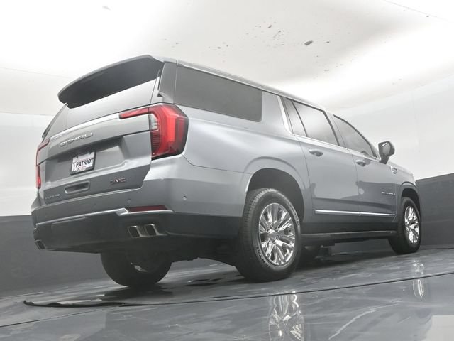 Used 2025 GMC Yukon XL Denali AWD/4WD image 44