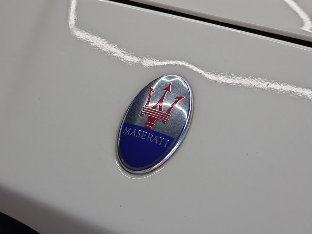 Used 2014 Maserati GranTurismo Sport image 34