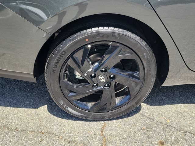 New 2026 Hyundai Elantra Sport FWD image 27