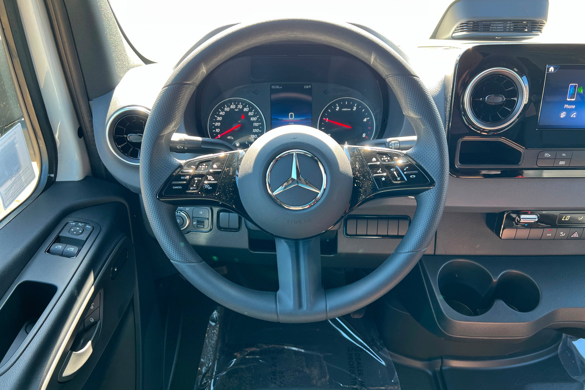 New 2026 Mercedes-Benz Sprinter 2500 image 9