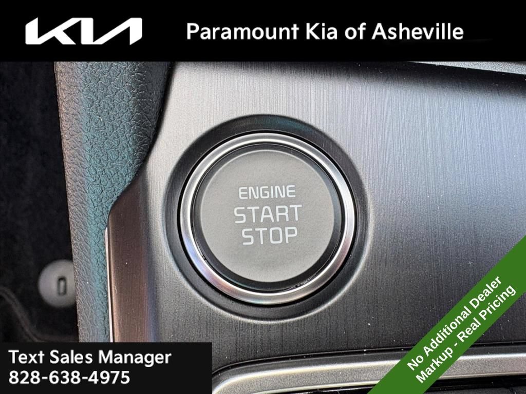 New 2026 Kia Sportage LX w/ LX Convenience Package AWD/4WD image 13