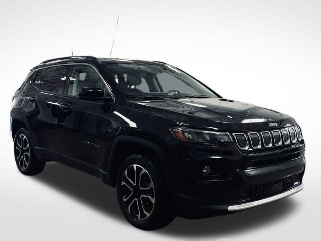 Certified 2022 Jeep Compass Limited image 5