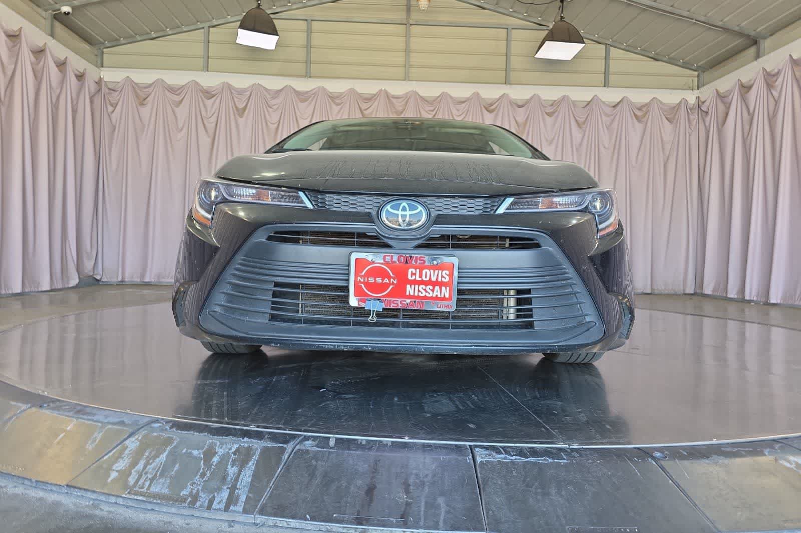 Used 2024 Toyota Corolla LE FWD image 11