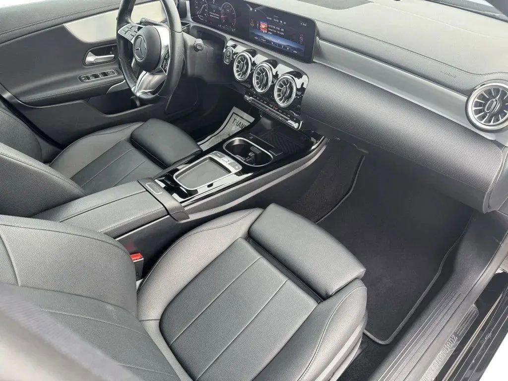 Used 2025 Mercedes-Benz CLA 250 CLA 250 image 15