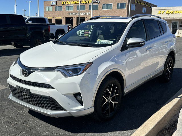 Used 2016 Toyota RAV4 SE w/ Advanced Technology Package image 7
