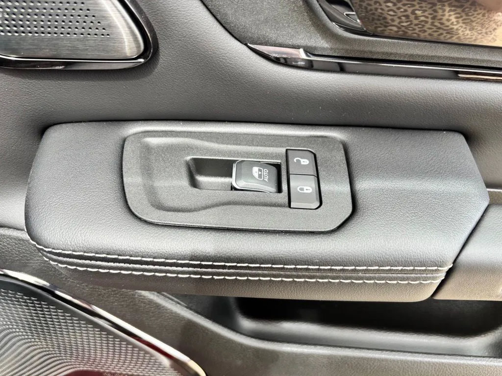 New 2027 RAM 1500 Limited AWD/4WD image 41