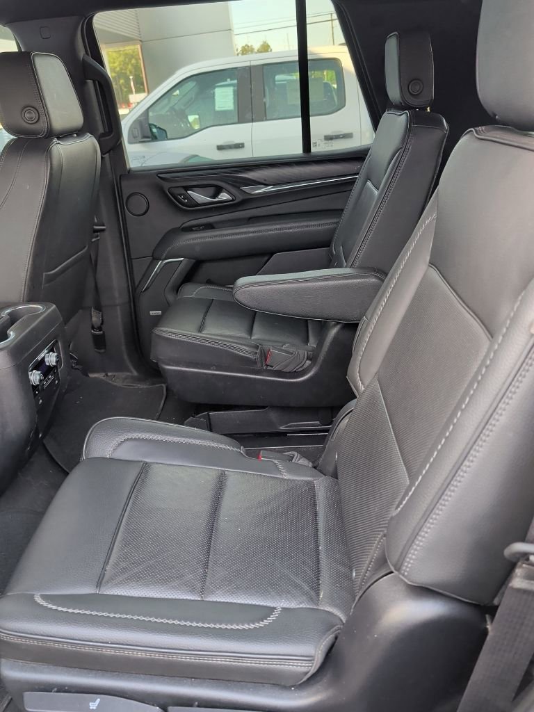 Used 2022 GMC Yukon Denali w/ Max Trailering Package image 10