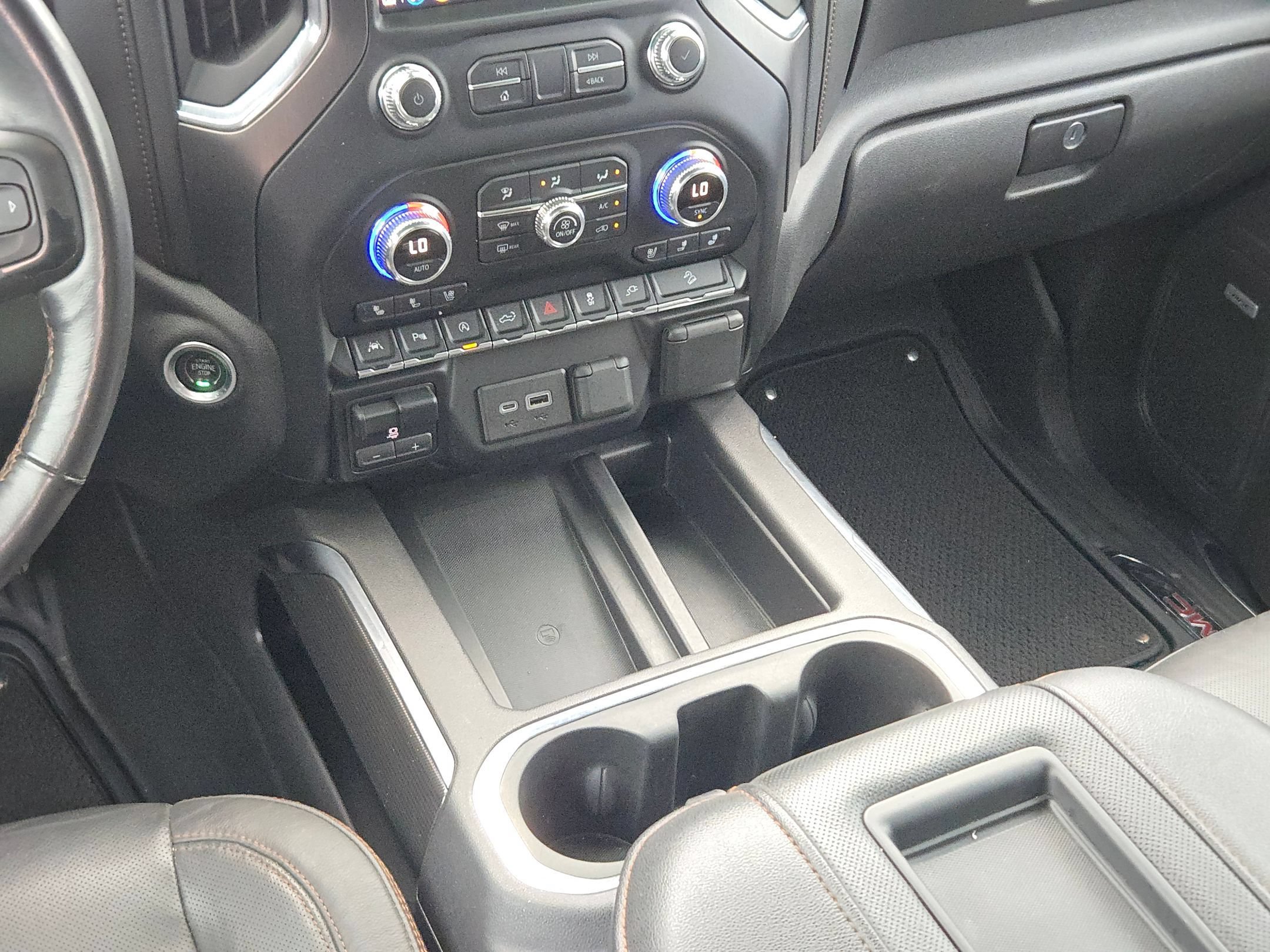 Used 2021 GMC Sierra 1500 AT4 w/ AT4 Value Package AWD/4WD image 18