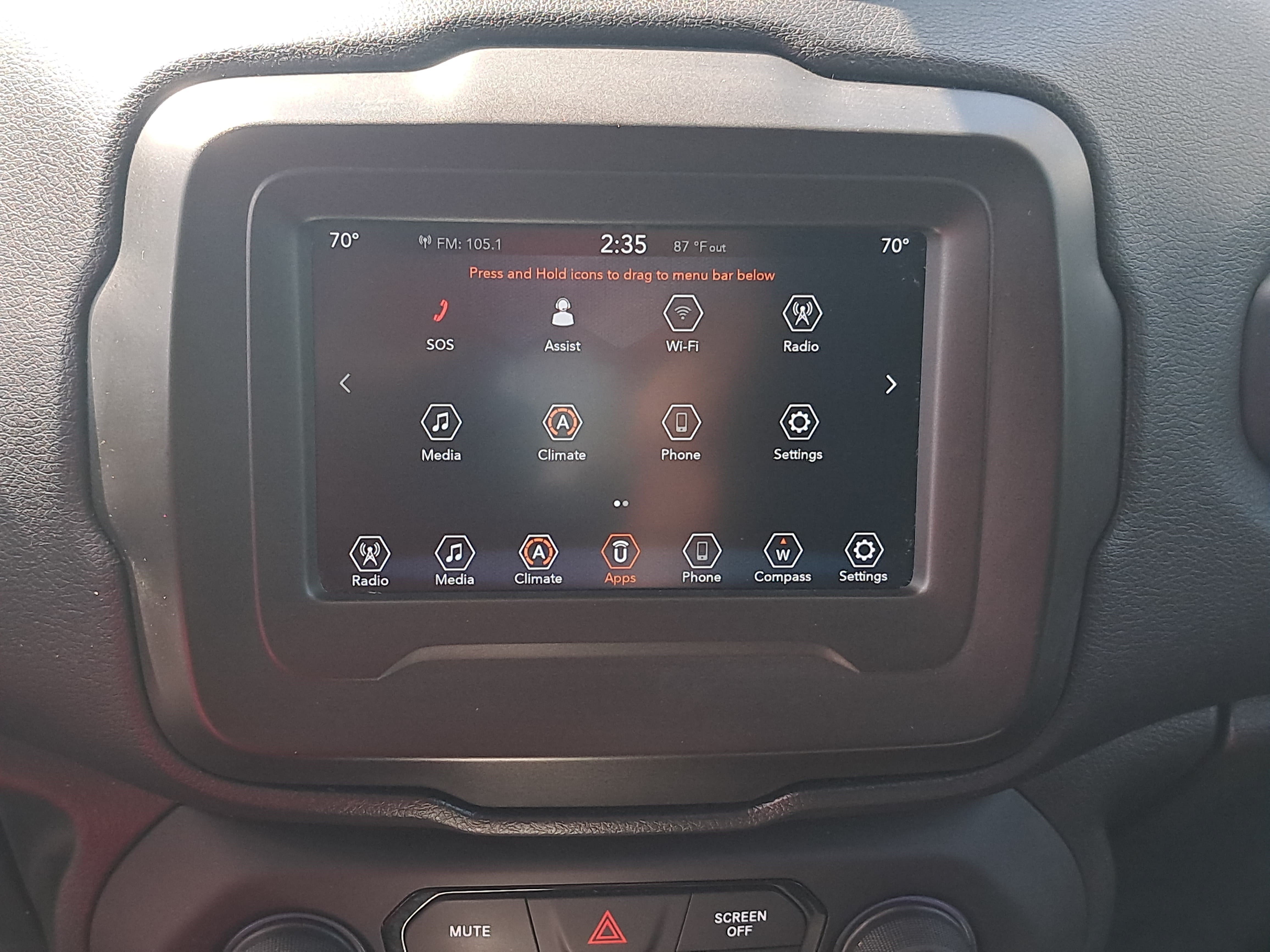 Used 2020 Jeep Renegade Latitude FWD image 19