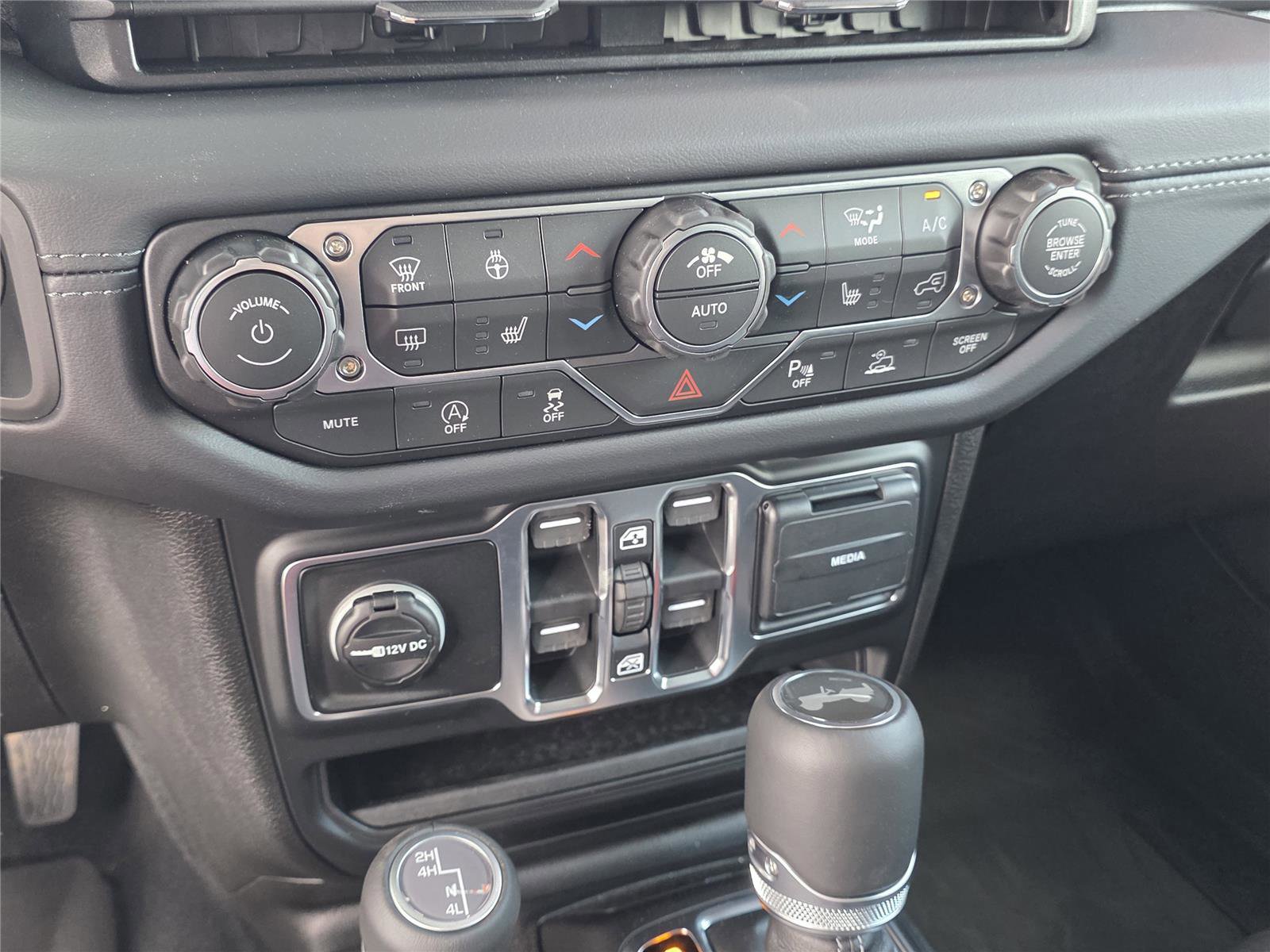 New 2026 Jeep Wrangler Sahara image 14