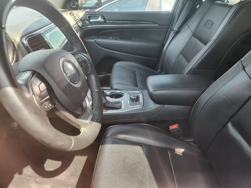 Used 2019 Jeep Grand Cherokee Overland AWD/4WD image 11