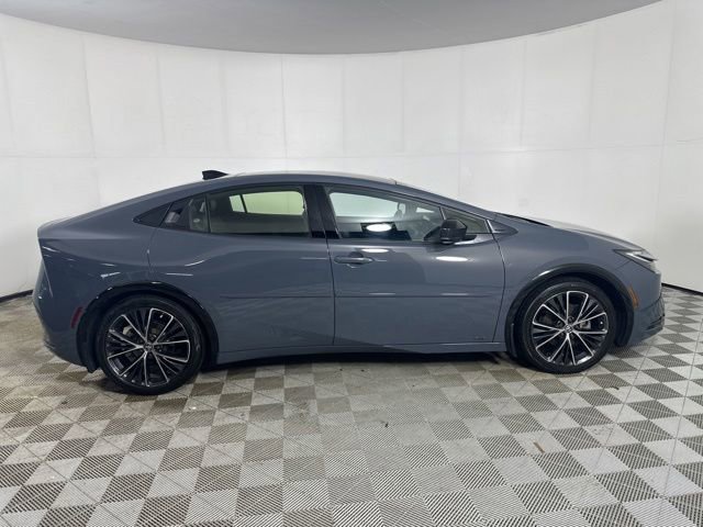 Used 2024 Toyota Prius Limited AWD/4WD image 8