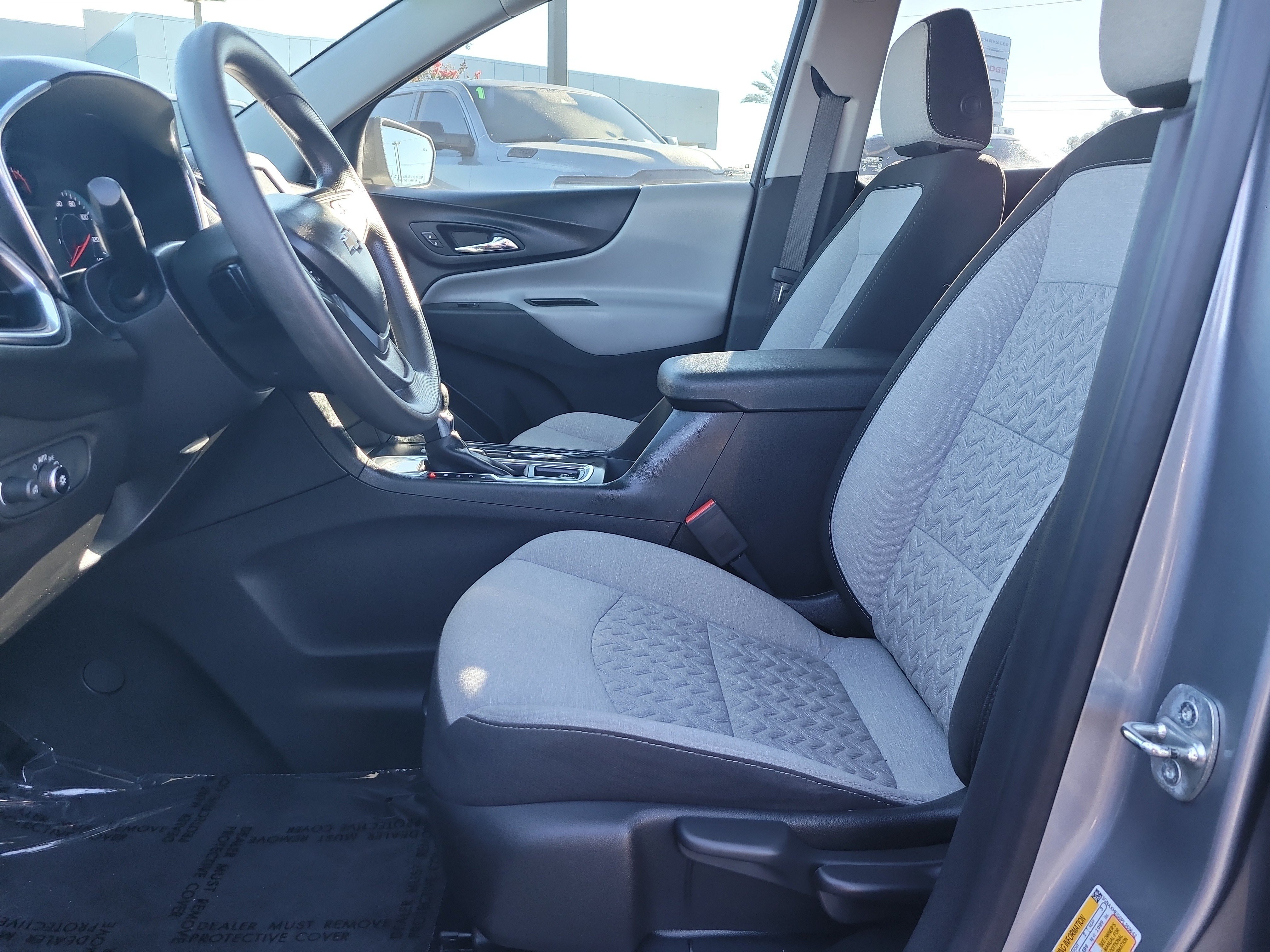 Used 2023 Chevrolet Equinox LS w/ Driver Confidence II Package FWD image 17