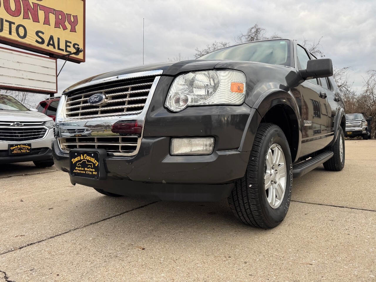 Used 2007 Ford Explorer XLT
