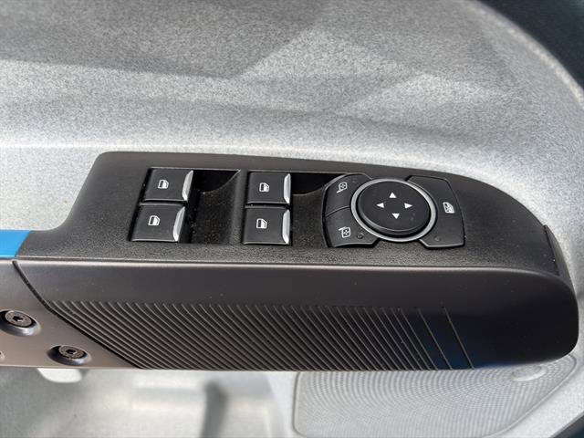 Used 2025 Ford Maverick XLT image 13