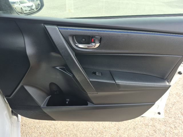 Used 2018 Toyota Corolla SE image 16