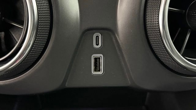 Used 2025 Chevrolet Blazer LT image 40