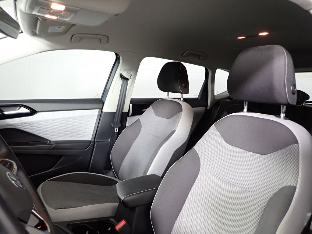 Used 2023 Volkswagen Taos S image 25