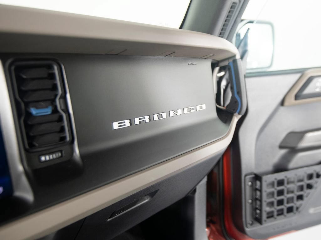 Used 2022 Ford Bronco Wildtrak AWD/4WD image 21
