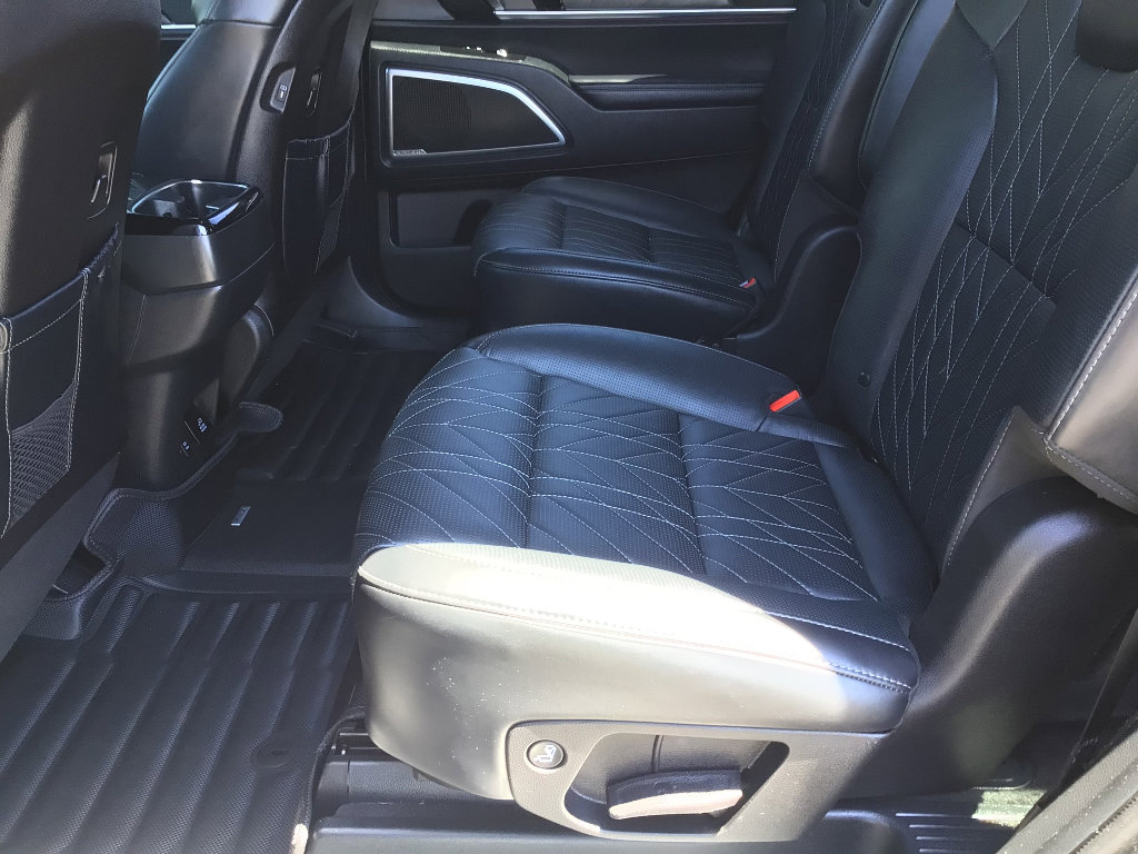 Used 2024 Kia Telluride SX Prestige X-Line AWD/4WD image 17