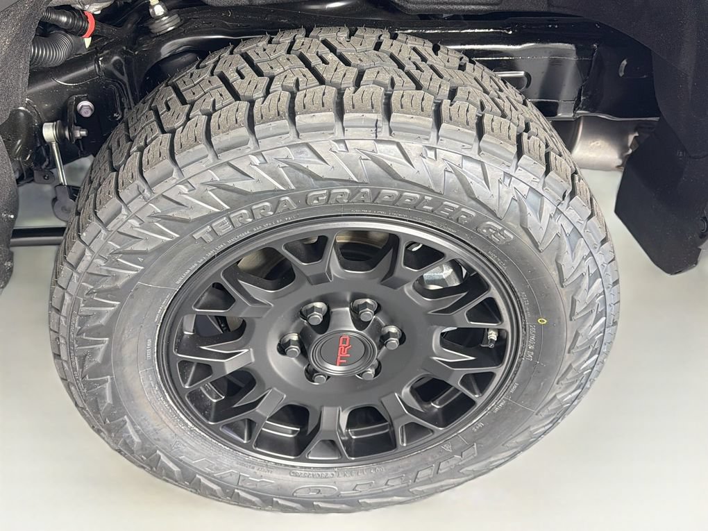New 2026 Toyota 4Runner SR5 AWD/4WD image 31