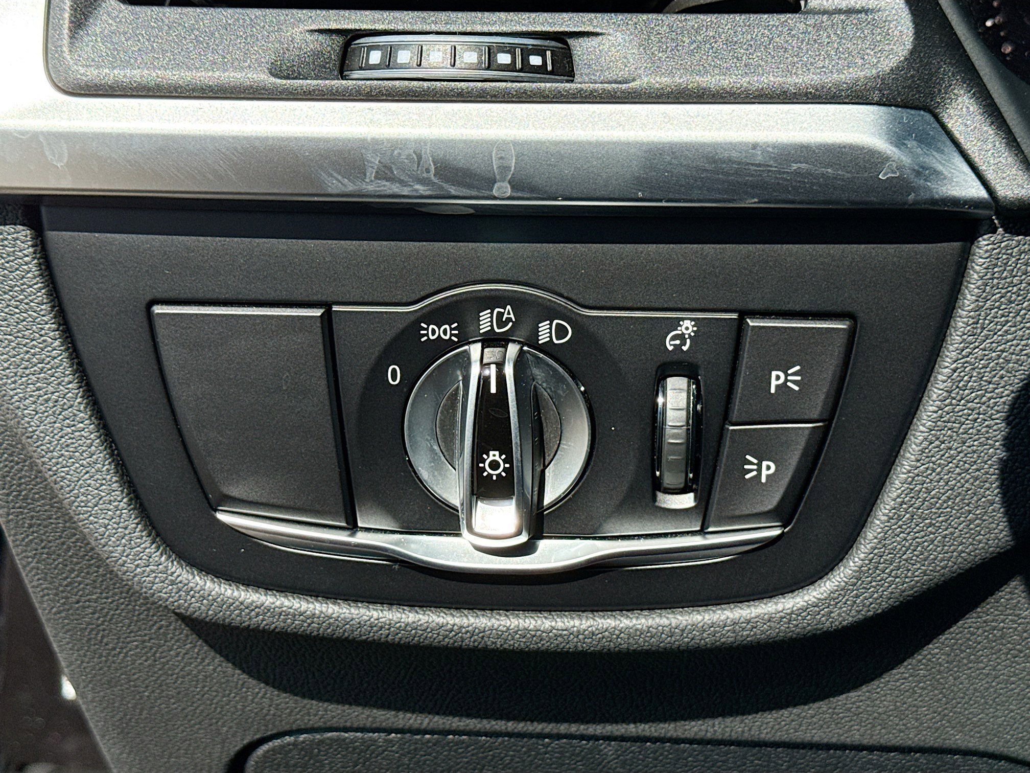 Used 2024 BMW X3 M40i w/ Premium Package image 37