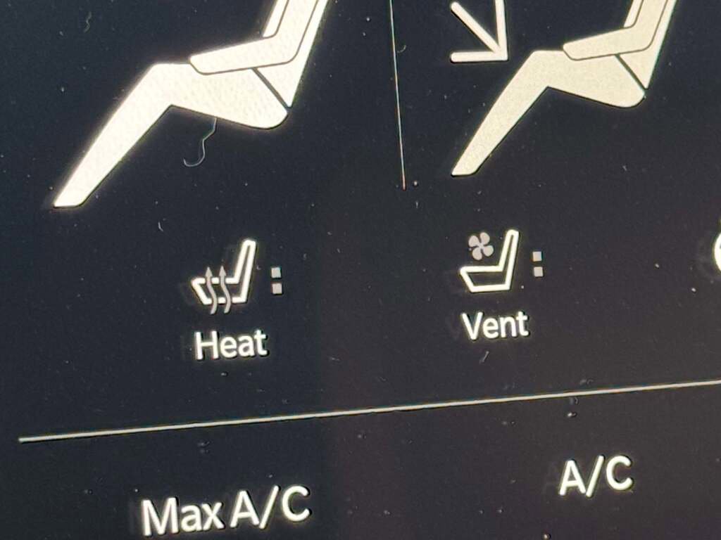 New 2026 Chrysler Pacifica Pinnacle w/ Trailer Tow Group image 37