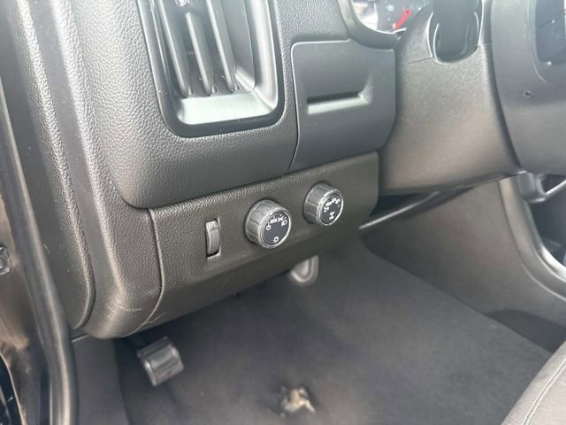 Used 2022 Chevrolet Colorado LT w/ Safety Package image 25